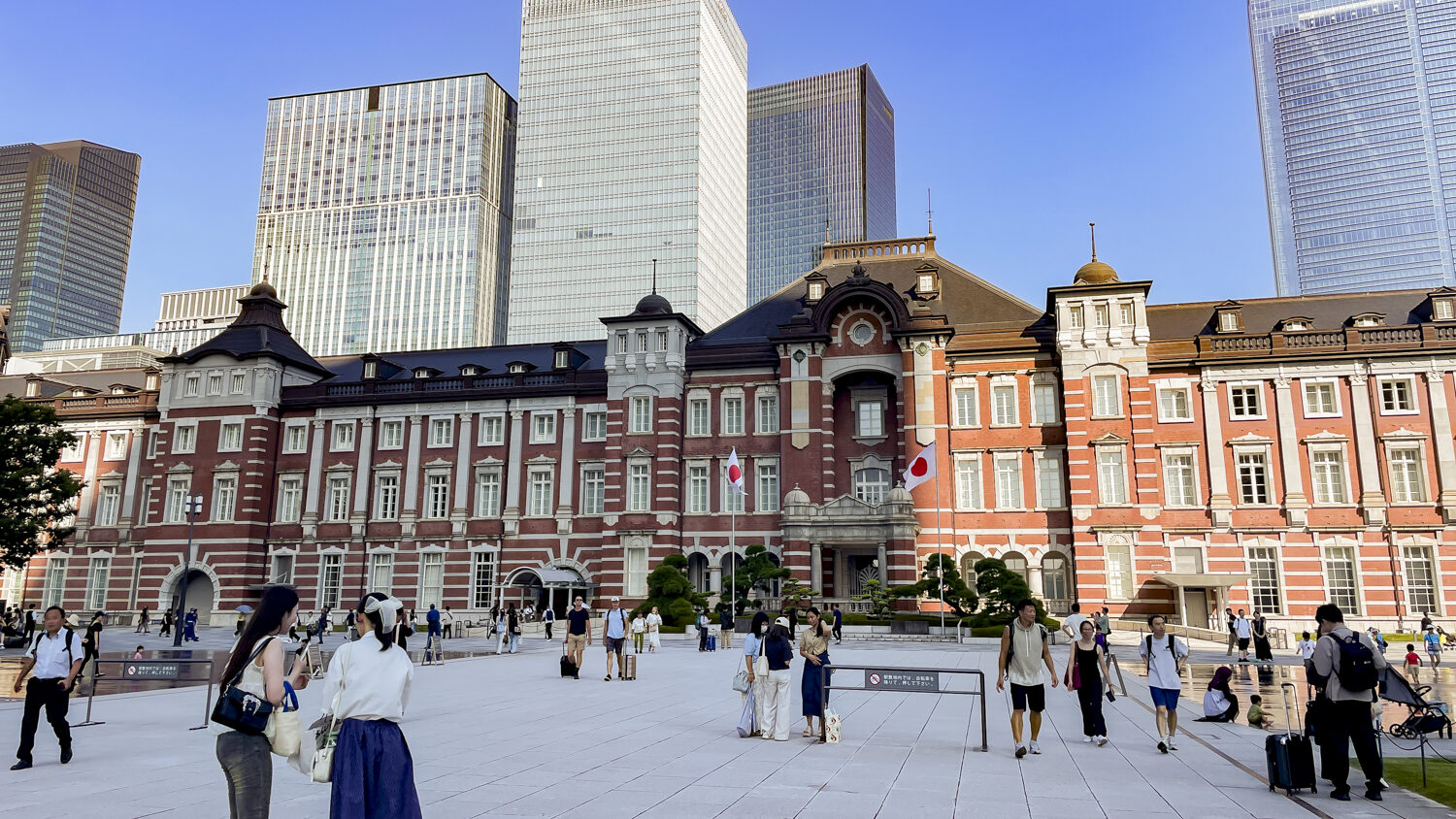 Tokyo Station - Lycoris Recoil Pilgrimage Spot/Real Life Location　from Anime 東京駅　リコリスリコイル聖地　