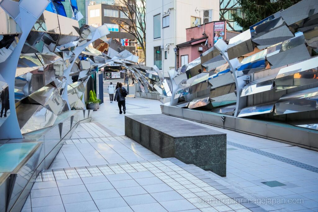 Louvers of Mirror art installation at Shibuya Mark City, used as a waiting point in Jujutsu Kaisen Season 2