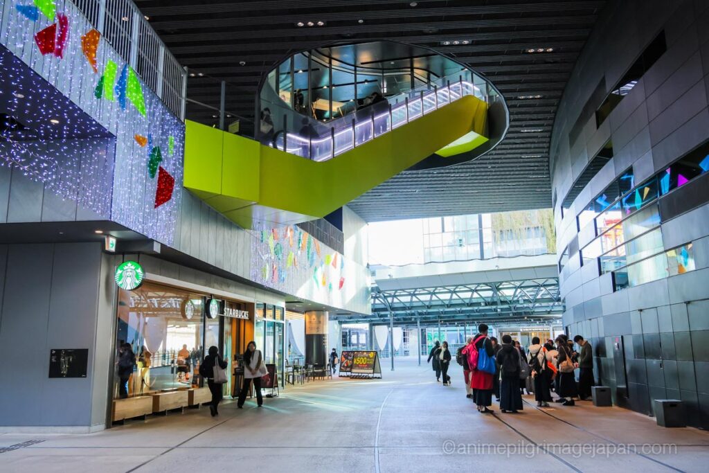 Starbucks near Shibuya Stream, real-life location where Kusakabe restrains Panda in Jujutsu Kaisen Season 2